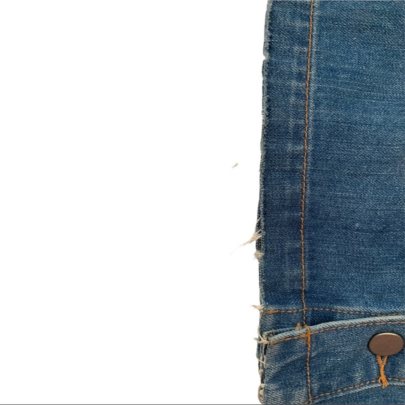 Ann Taylor Loft Outlet, Size 10, Frayed edges, good condition, Denim Skirt - Picture 3 of 4